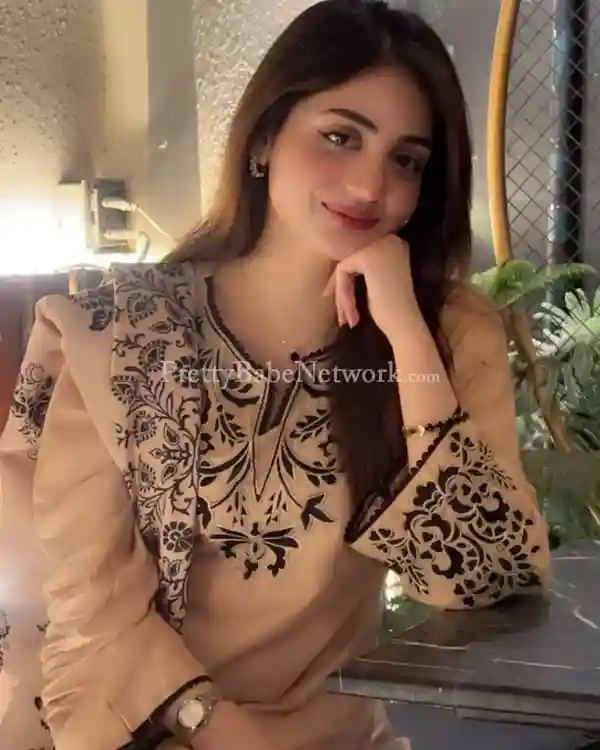 I am Akansha high-profile & celebrity escort, first time in Bangalore